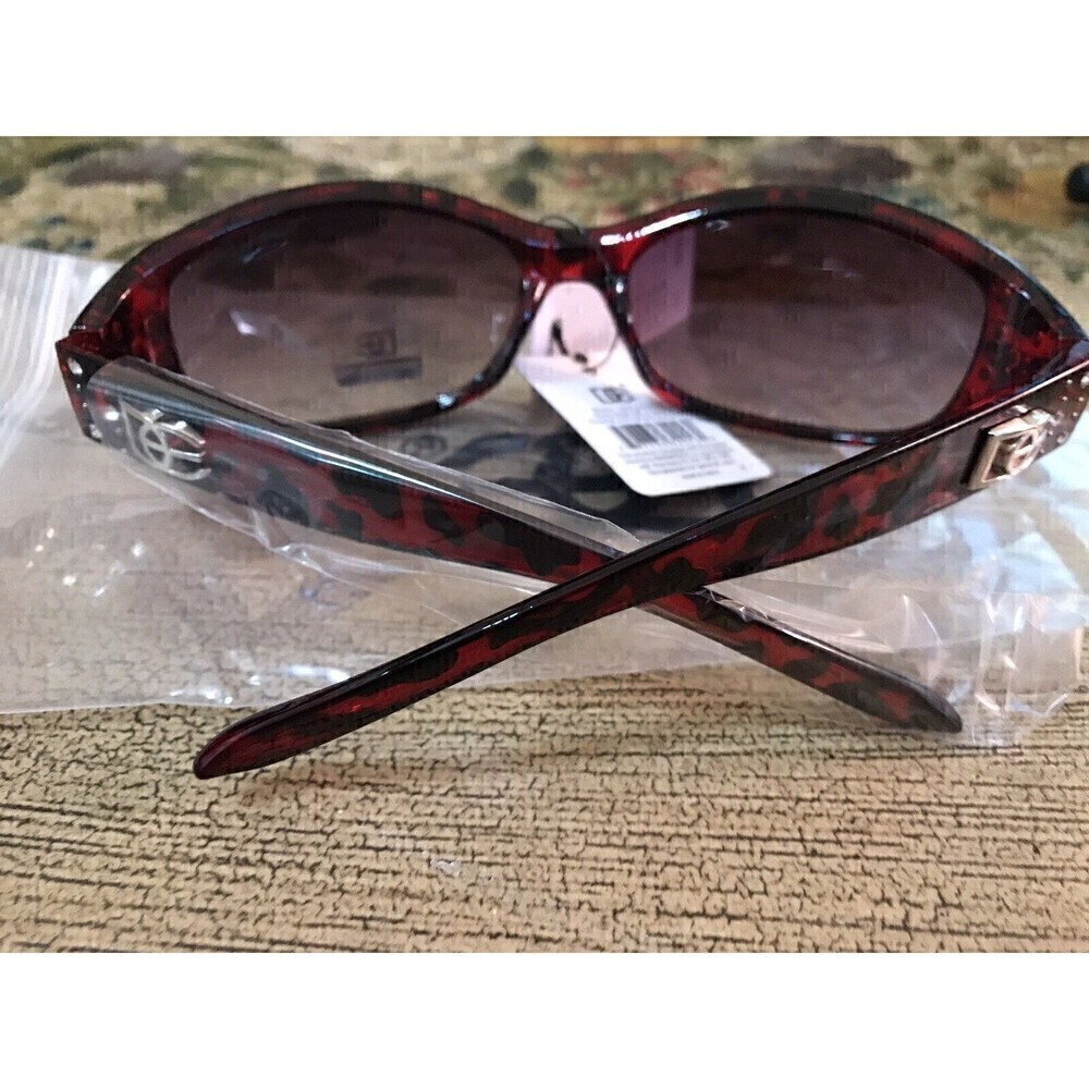 New Designer Eyewear Snglasses - Picture 5 of 5